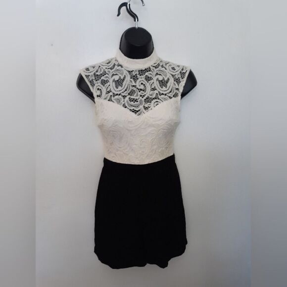 B. Darlin lace top romper - Picture 1 of 5